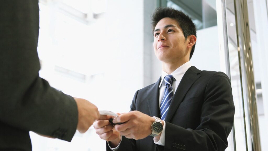 しっかりした名刺入れ