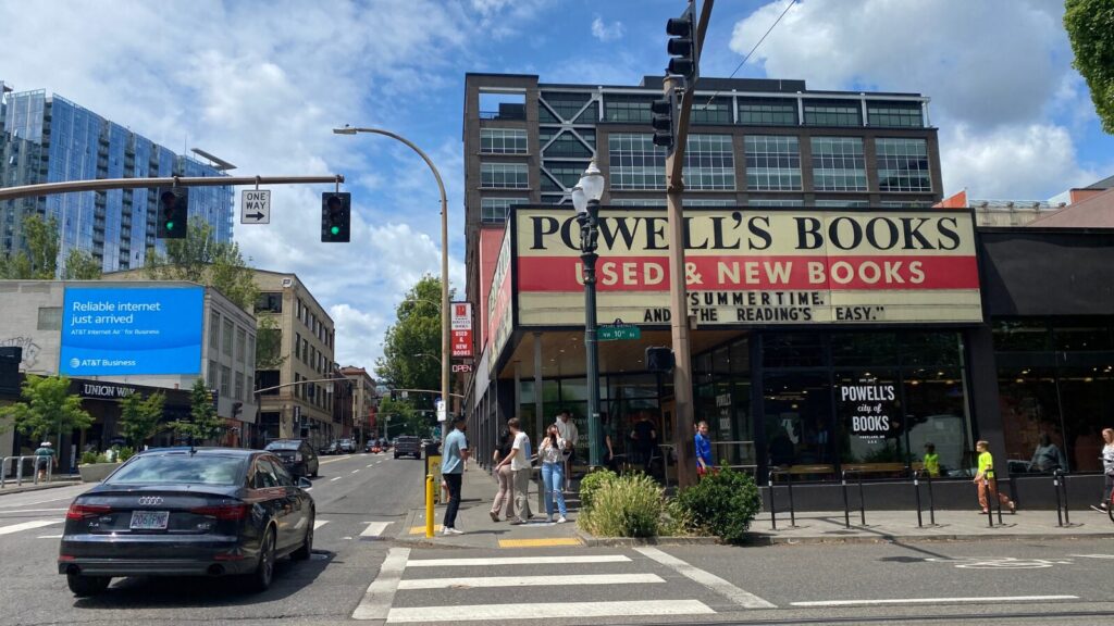 Powell's books