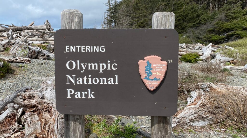 Olympic National Parkの看板